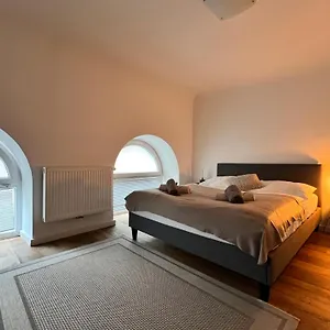 rema-apartments-lustkandlgasse.vienna-besthotels.com/